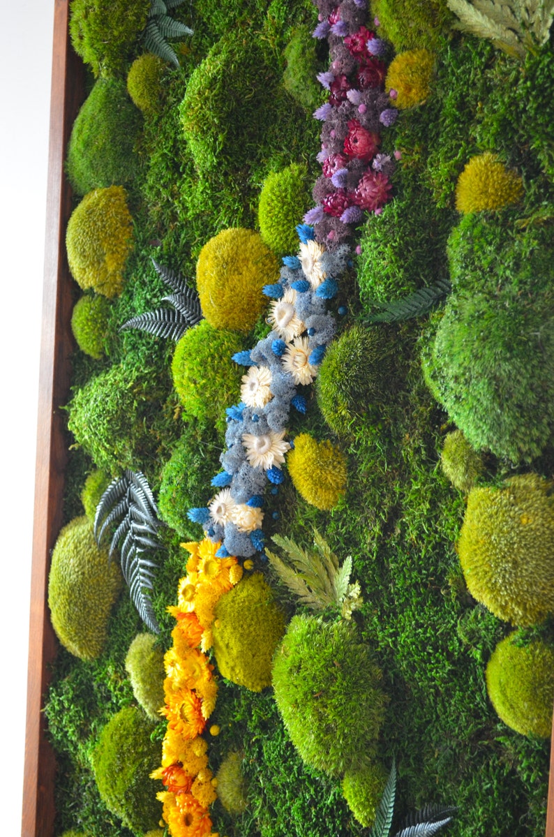 Single Pathway Floral Moss Wall Art - Bright America LLC